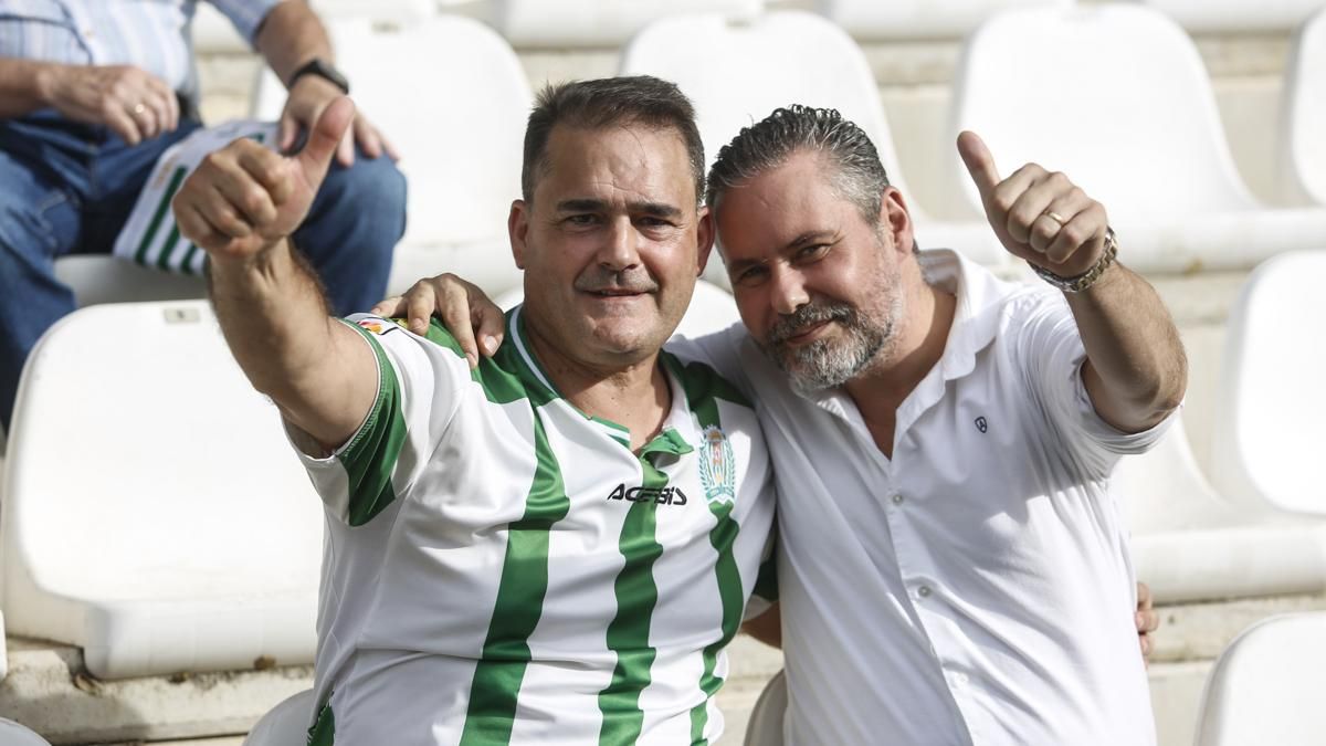 Grada Blanquiverde del Córdoba CF - AD Ceuta