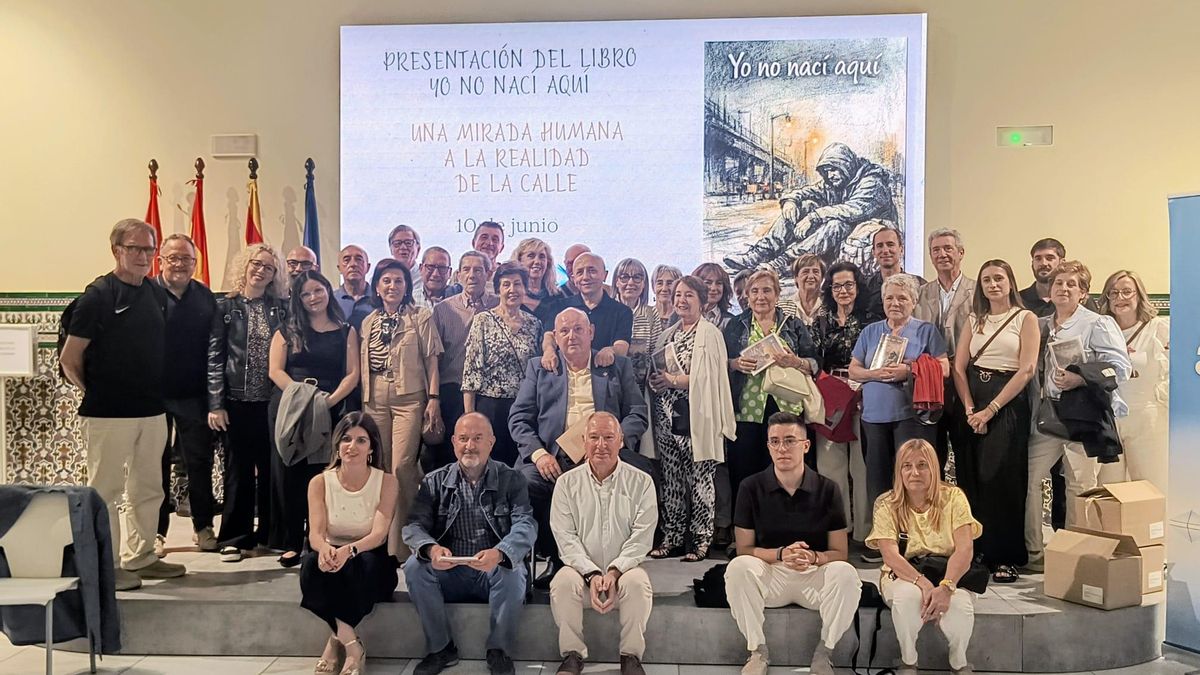 Libro Yo no nací aquí, fundación San Blas.