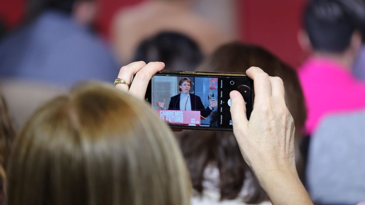 Supermercados públicos, bono gimnasio o autobuses para ir de fiesta: las propuestas de los partidos en Castilla y León
