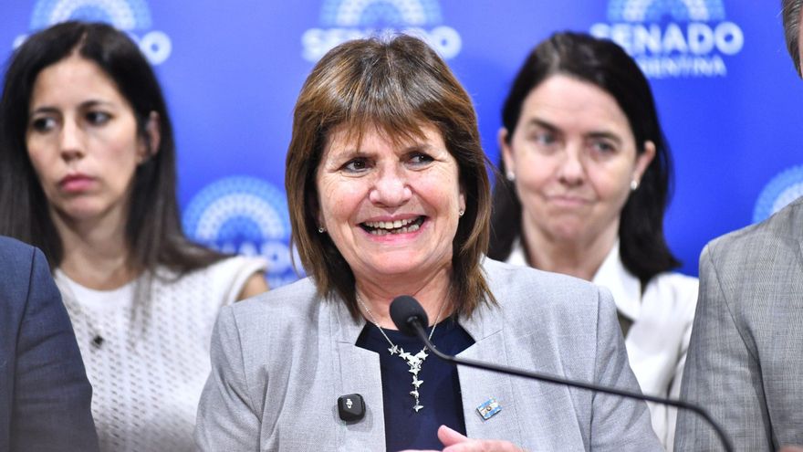 Milei cedió y Bullrich anuncia una treintena de cambios para aprobar la reforma laboral