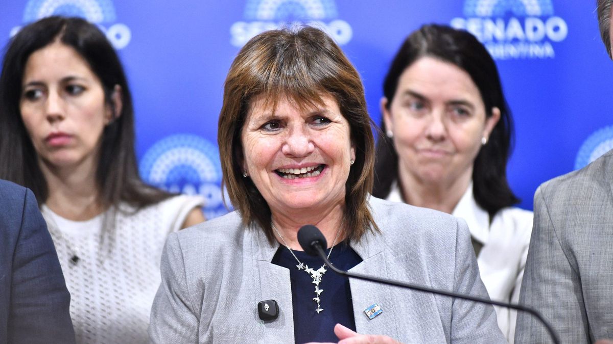 Milei cedió y Bullrich anuncia una treintena de cambios para aprobar la reforma laboral