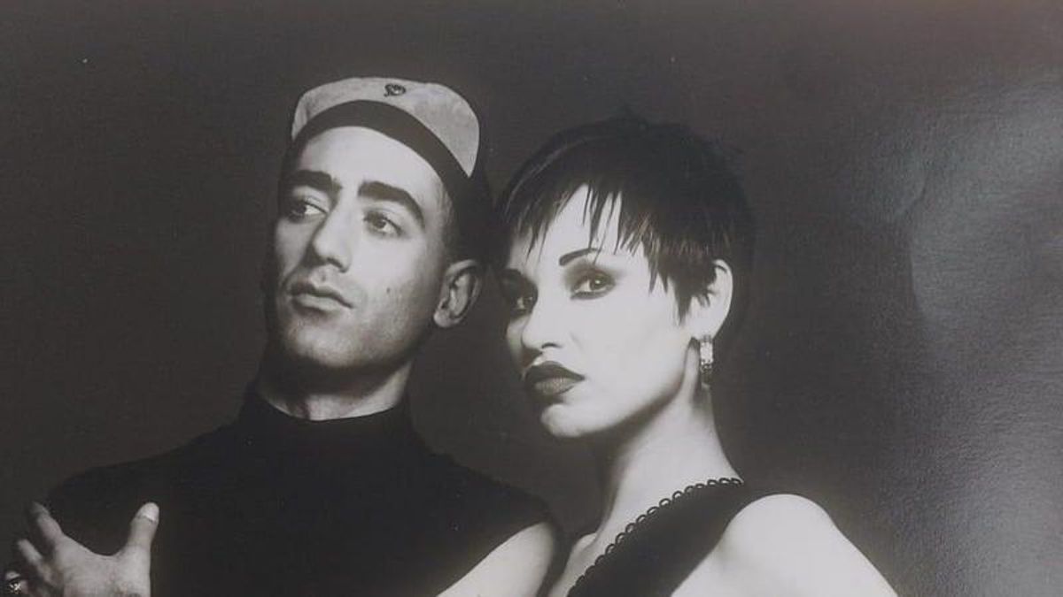 Gabi Delgado y Saba Komossa.