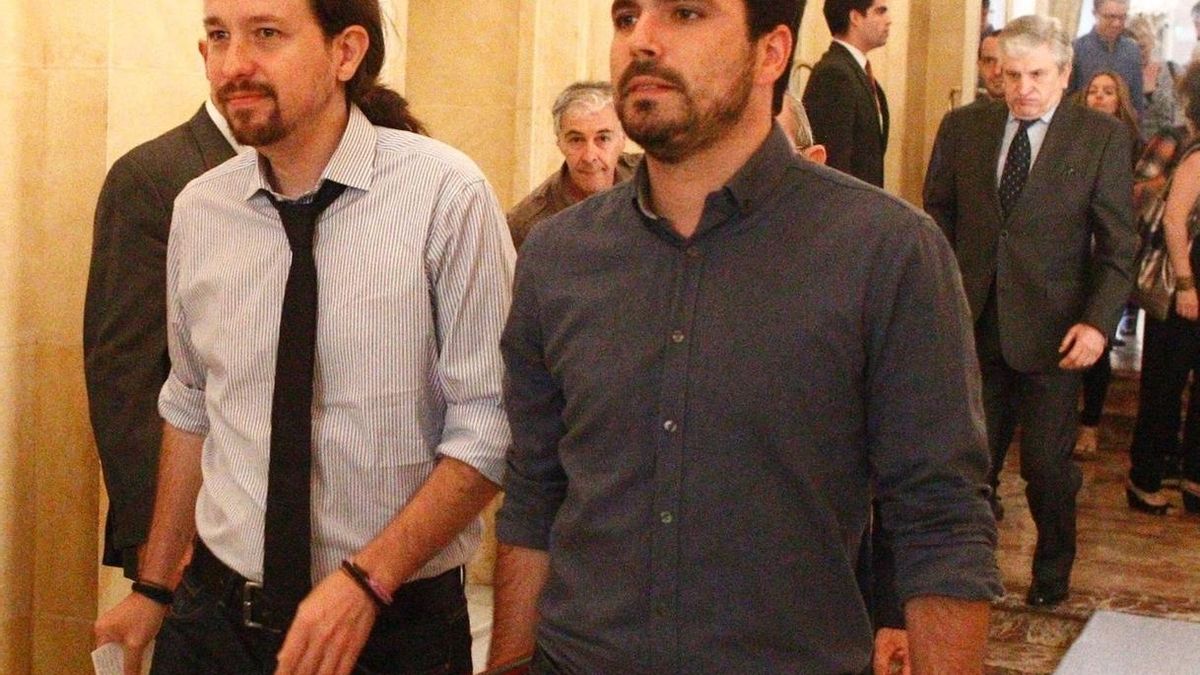 Garzón avisa a Podemos de que "obcecarse" en la fórmula jurídica de En Marea perjudica el proyecto