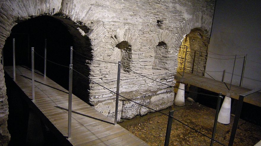 Termas de Lugo. Este imponente complejo de baños públicos es uno de los mejor conservados del mundo.