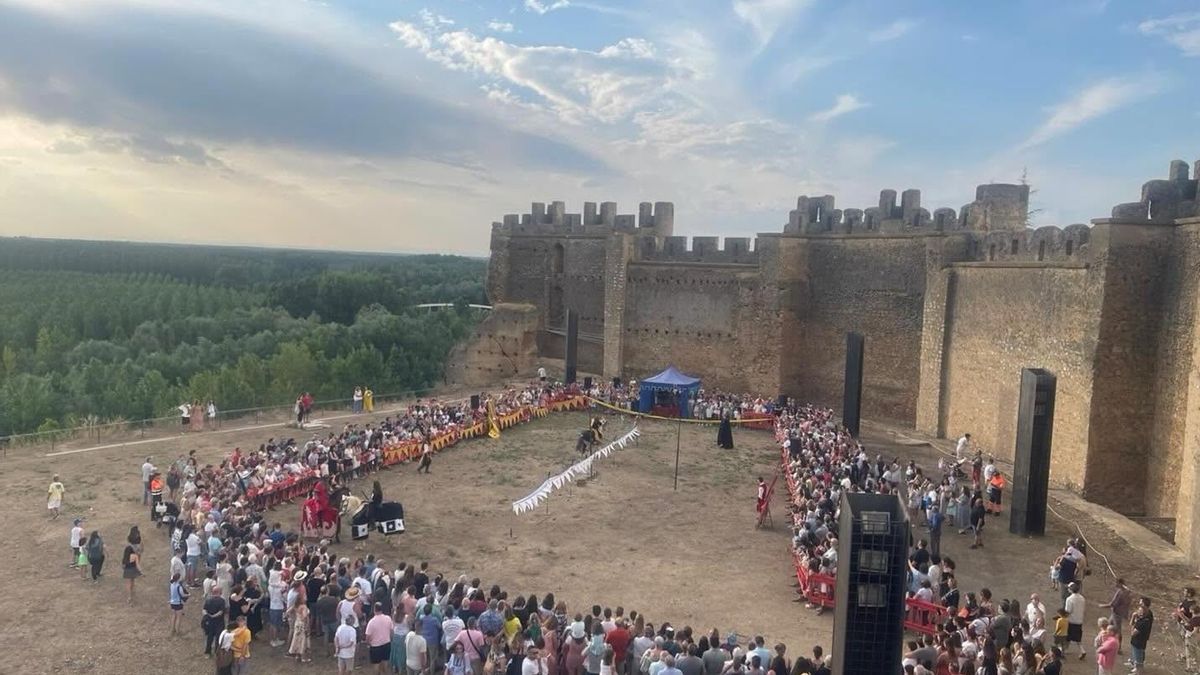 El Mercado Medieval de Valencia de Don Juan regresa con tres días de espectáculos, música y medio centenar de puestos