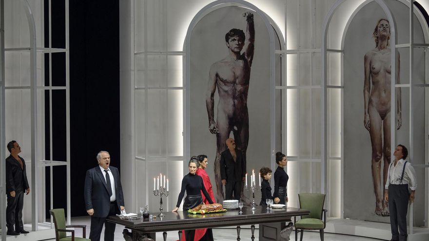 El Teatro de la Maestranza despide temporada con "un paso más" en la ópera 'Tosca'