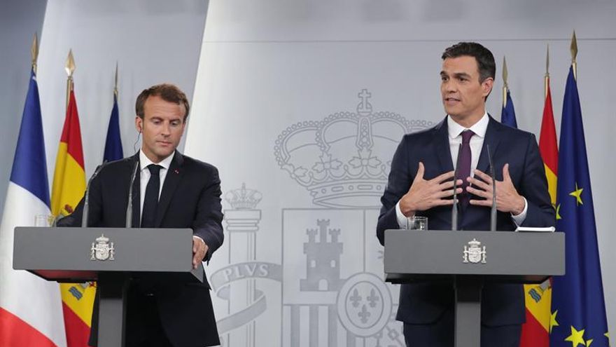 Sánchez y Macron sellan una alianza ante la inmigración y la reforma de la zona euro