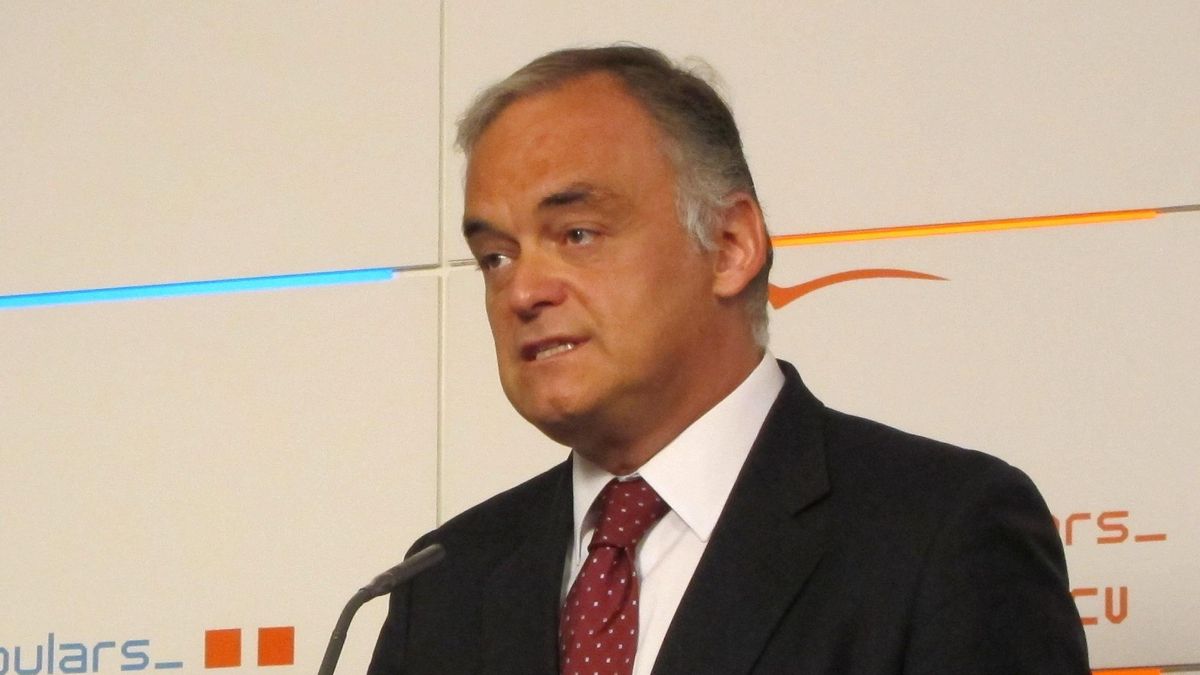González Pons llama a la "complicidad" de la sociedad para que no vuelva a haber una mujer asesinada