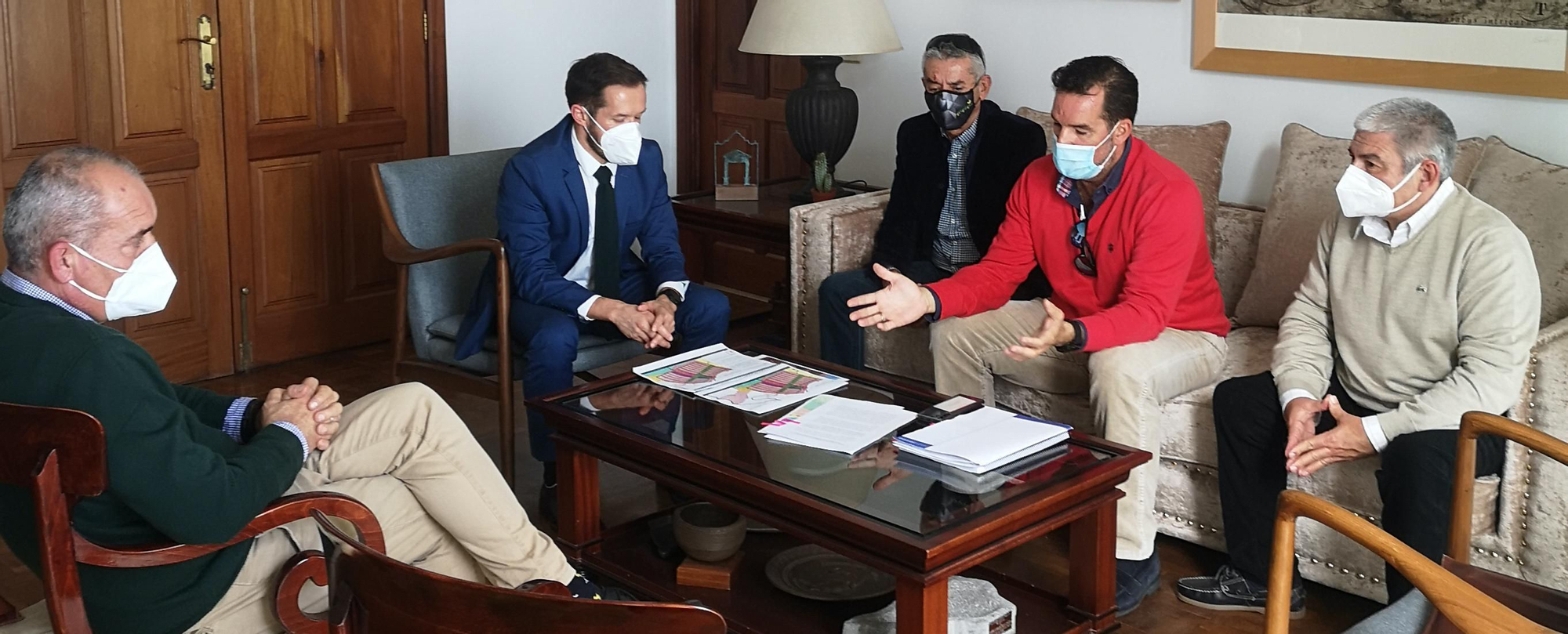 Gonzalo Pascual (i), Mariano Hernández, Luis Antonio Pages, Sergio Glez-Jaraba y Henry Gaditano.