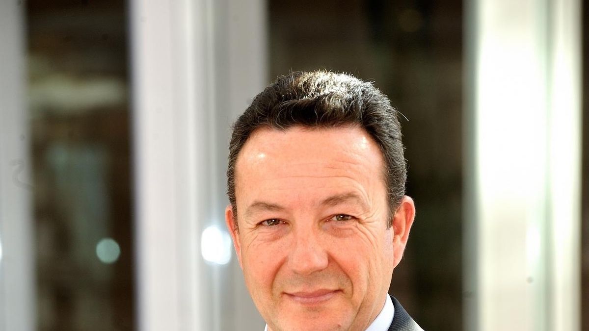 El exconcejal del PP Henríquez de Luna se pasa a Vox
