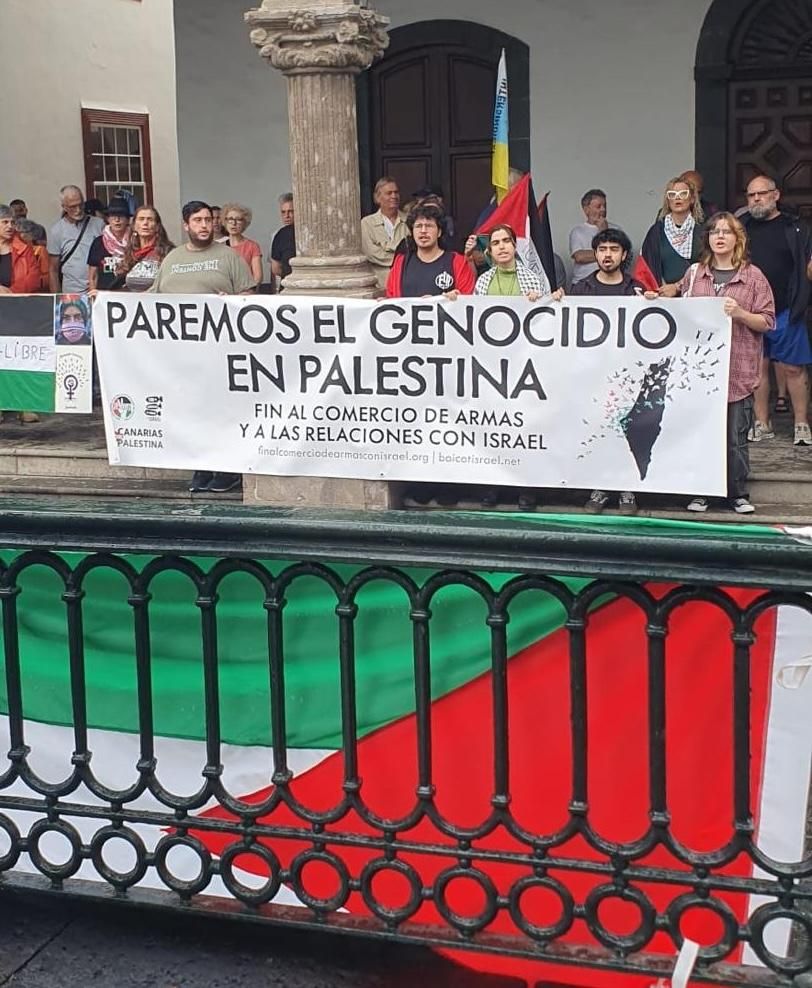 Manifestación celebrada este sábado en favor de Palestina en Santa Cruz de La Palma. LA PALMA AHORA