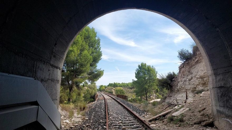 Vía Verde del río Camarillas, en el entorno de Hellín