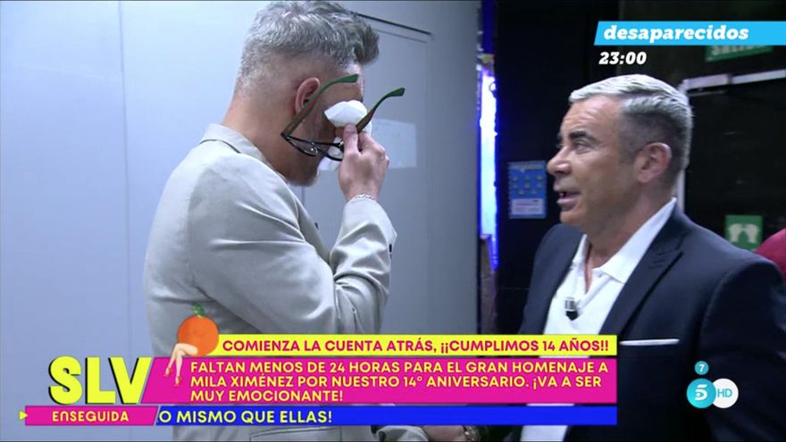 Kiko Hernández, llorando en los pasillos de Mediaset