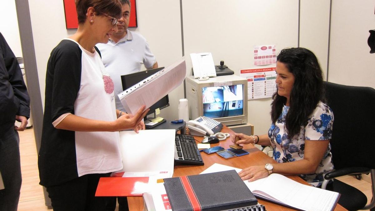 María Chivite presenta 673 avales para ser candidata a las primarias del PSN con un proyecto de "suma e ilusión"