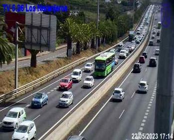 Retenciones en la TF-5, a la altura de Los Naranjeros, en sentido Santa Cruz de Tenerife