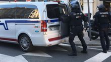 Una patrulla de las nuevas PRI, en una intervención tras una reyerta en el centro de Vitoria