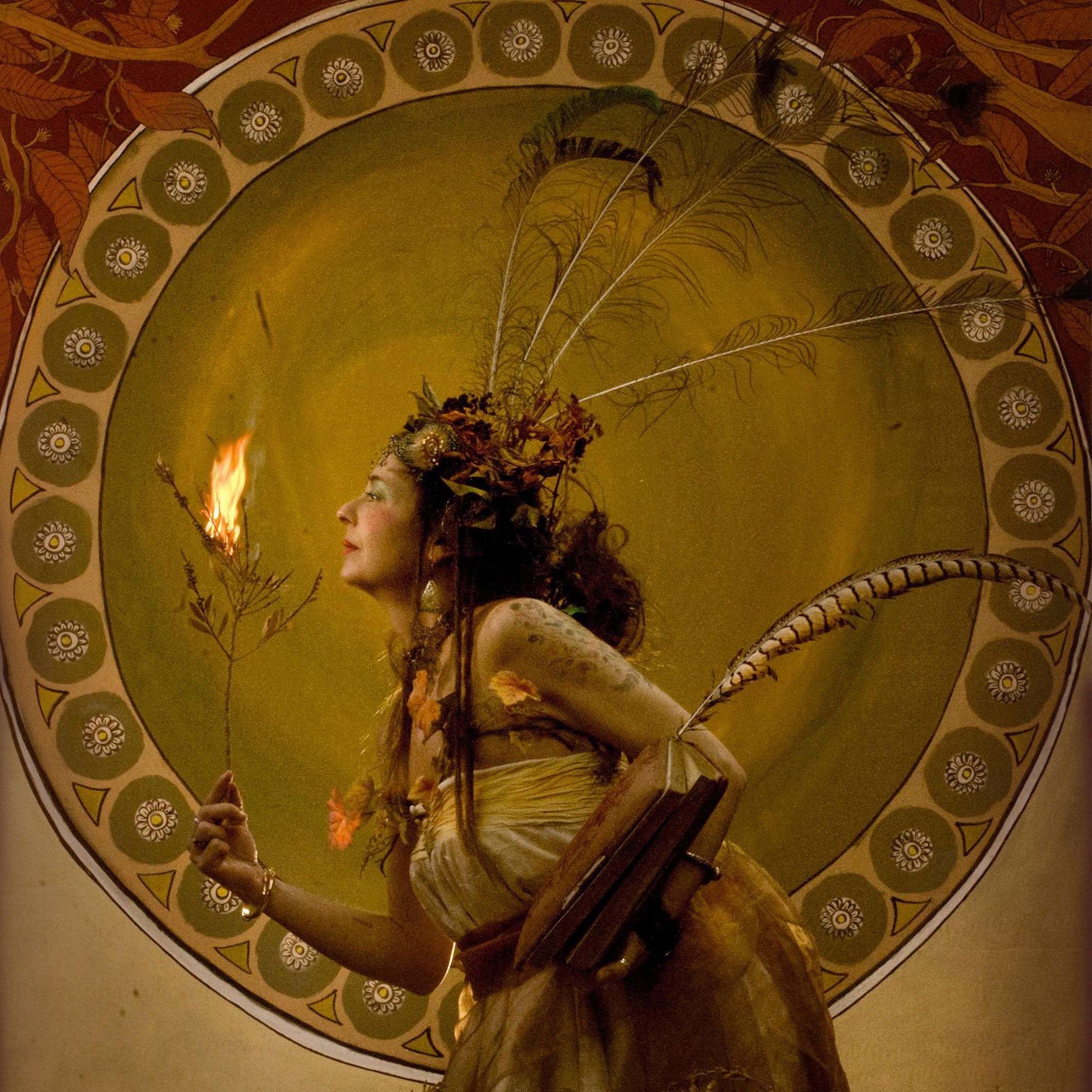 Alere flammam libertas (Alimentar la llama de la libertad).