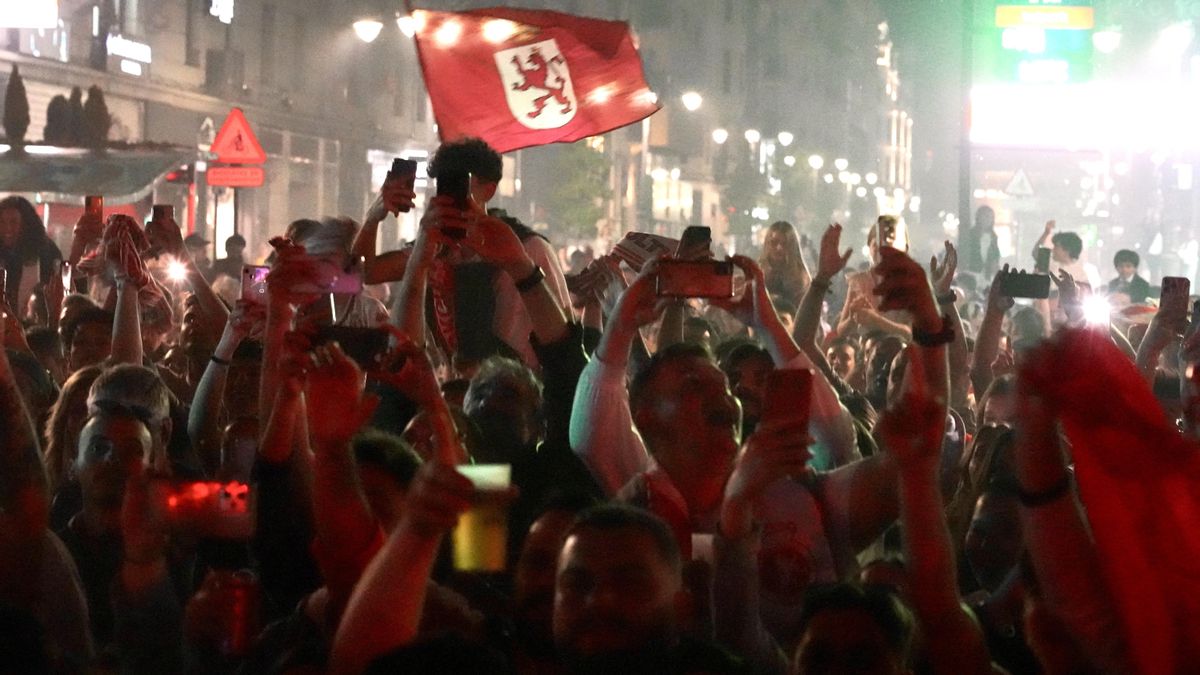 Celebración del ascenso de la Cultural a Segunda en Guzmán.