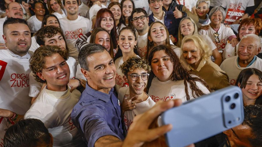 Sánchez saca al PSOE del pesimismo con los errores de Feijóo y el miedo a Vox