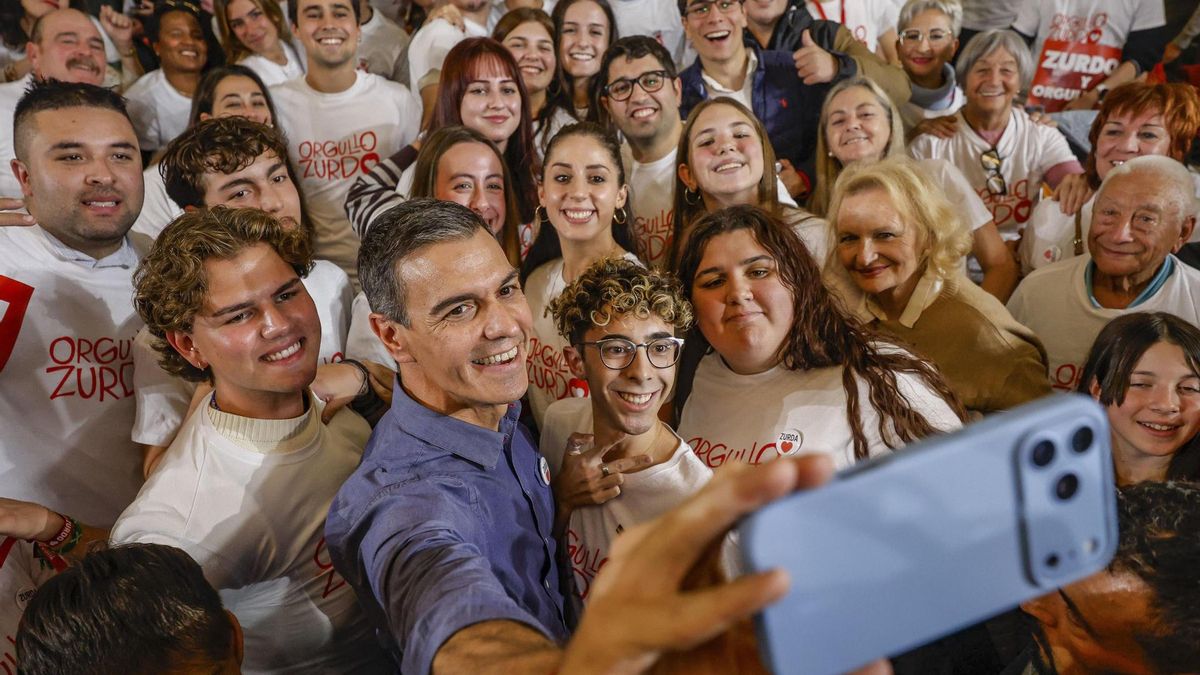 Sánchez saca al PSOE del pesimismo y nutre su estrategia electoral de los errores de Feijóo y el miedo a Vox
