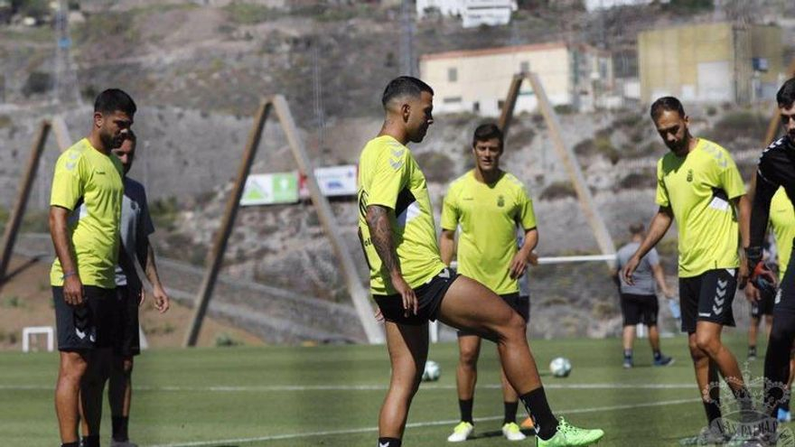 La UD Las Palmas busca su segunda victoria del curso frente al Girona