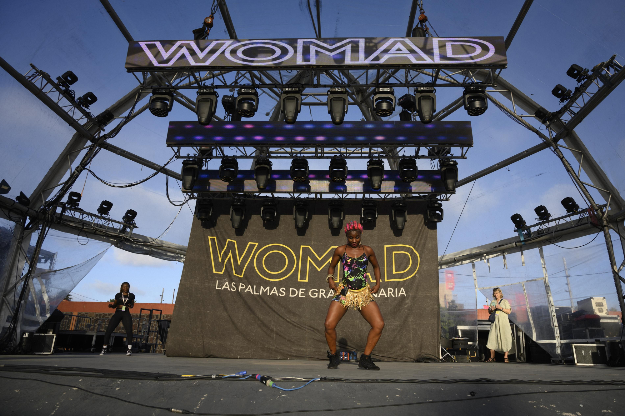 Actuación de Morilie Taiwo