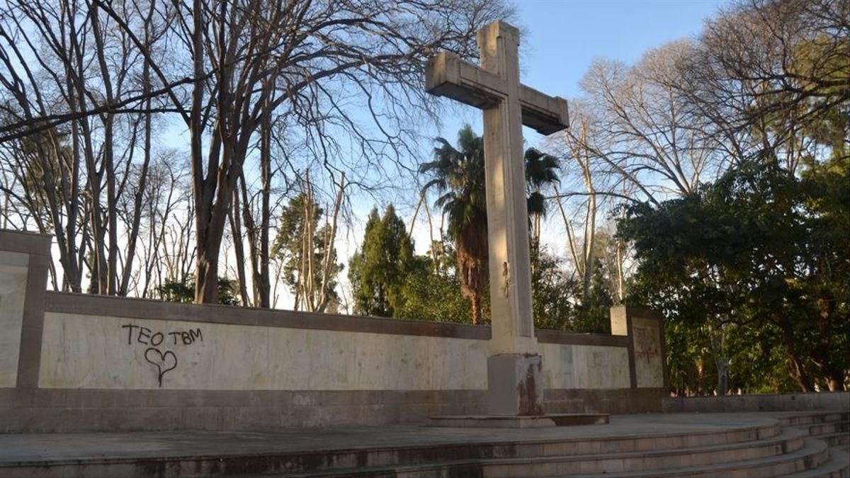 La creu del Parc Ribalta de Castelló.