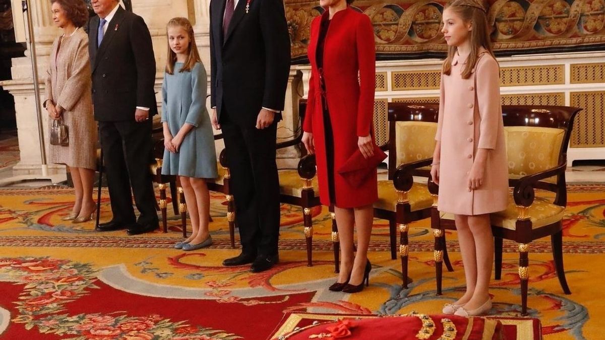 El Gobierno responde a Podemos que la pregunta del CIS sobre sus principales problemas permite valorar la monarquía
