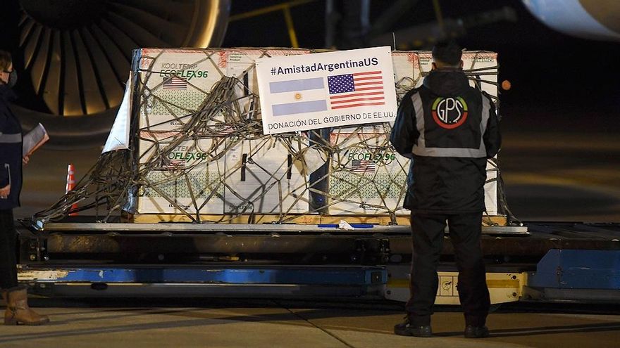 Vacunación en menores: el paso que falta es la aprobación del uso pediátrico de Moderna