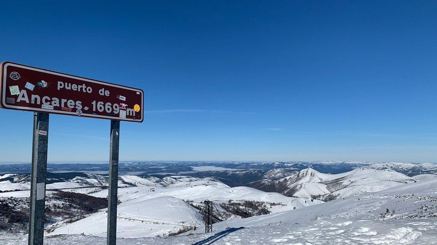 Puerto de Ancares nevado este mes de enero