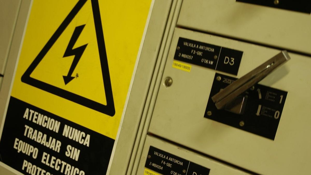 La CNMC investiga las desviaciones registradas en el mercado eléctrico