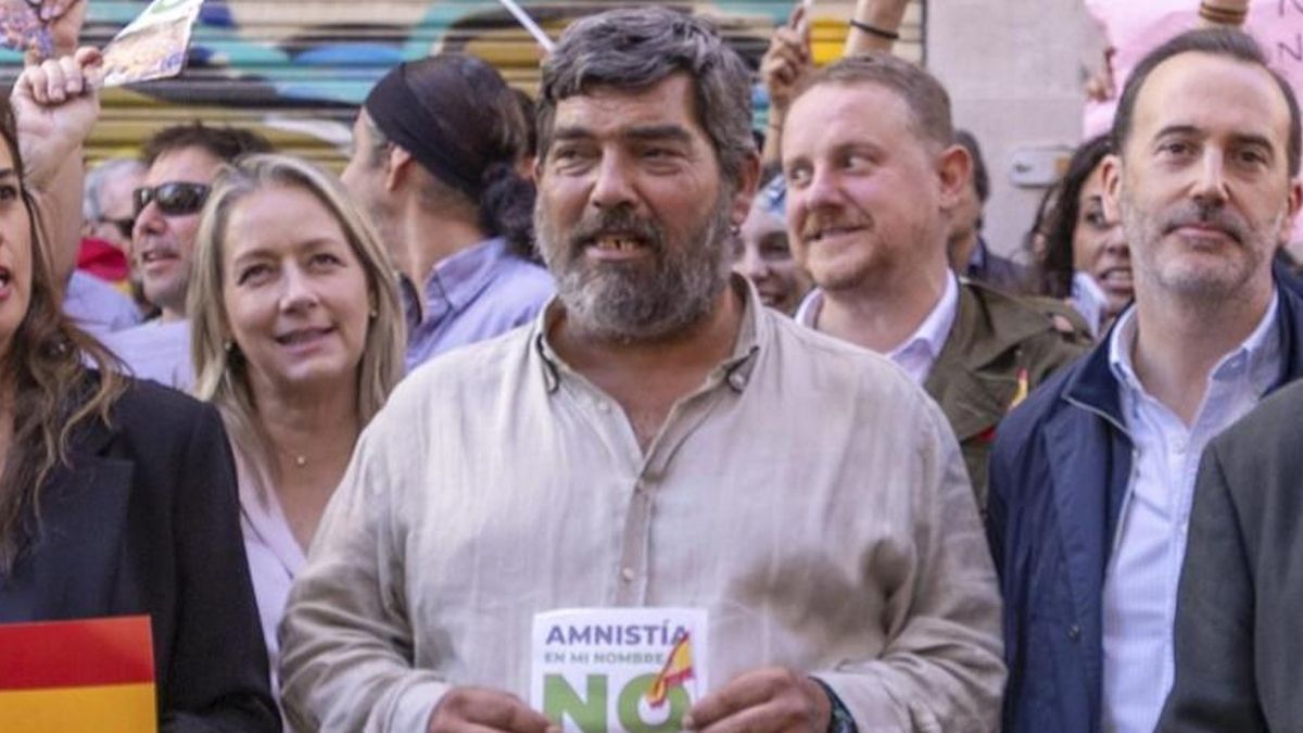 El vicepresidente de Vox en Mallorca defiende haber usado el coche oficial fuera de agenda: "Voy a las carreras todos los domingos"
