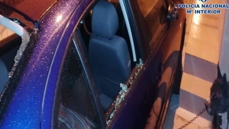 Coche dañado en Las Palmas de Gran Canaria