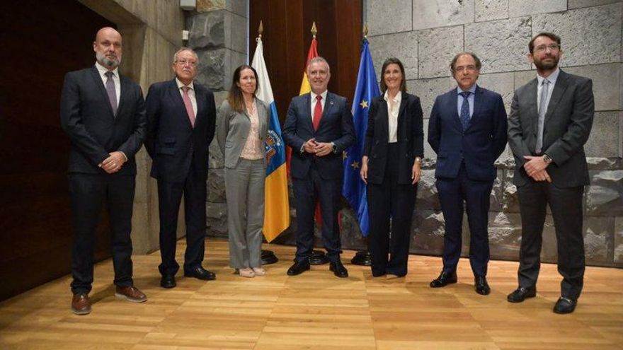 La compañía tabaquera Phillip Morris traslada de Polonia a Canarias parte de su producción