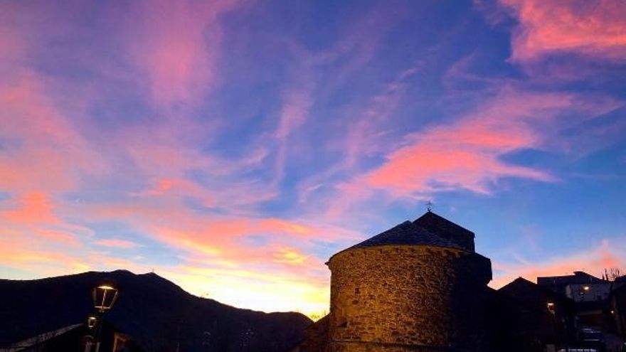 Iglesia de San Julián. / Foto Nuño Álvarez