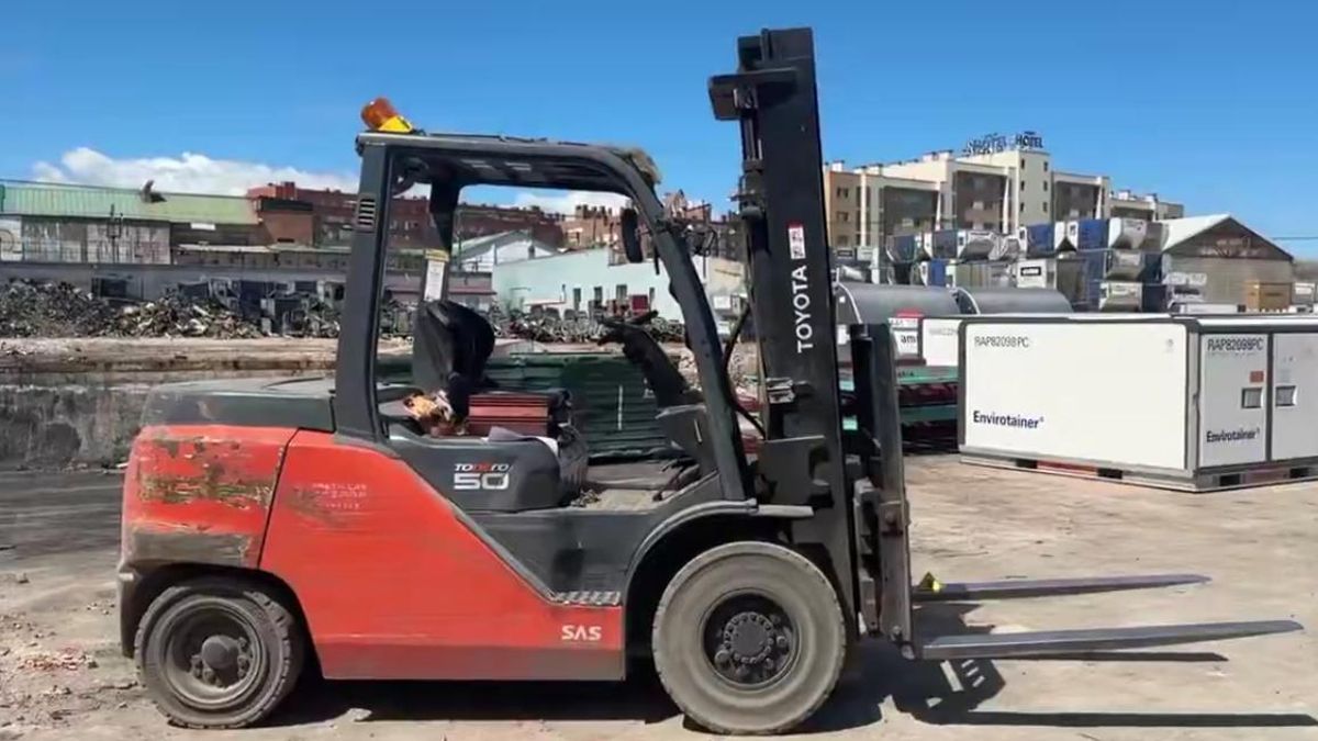 Muere un obrero al golpearse la cabeza con un toro mecánico en Vicálvaro