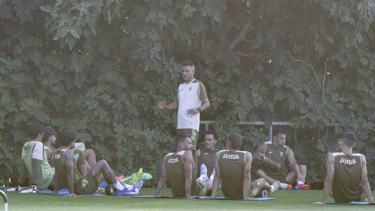 Primer entrenamiento de pretemporada del Córdoba CF, en imágenes