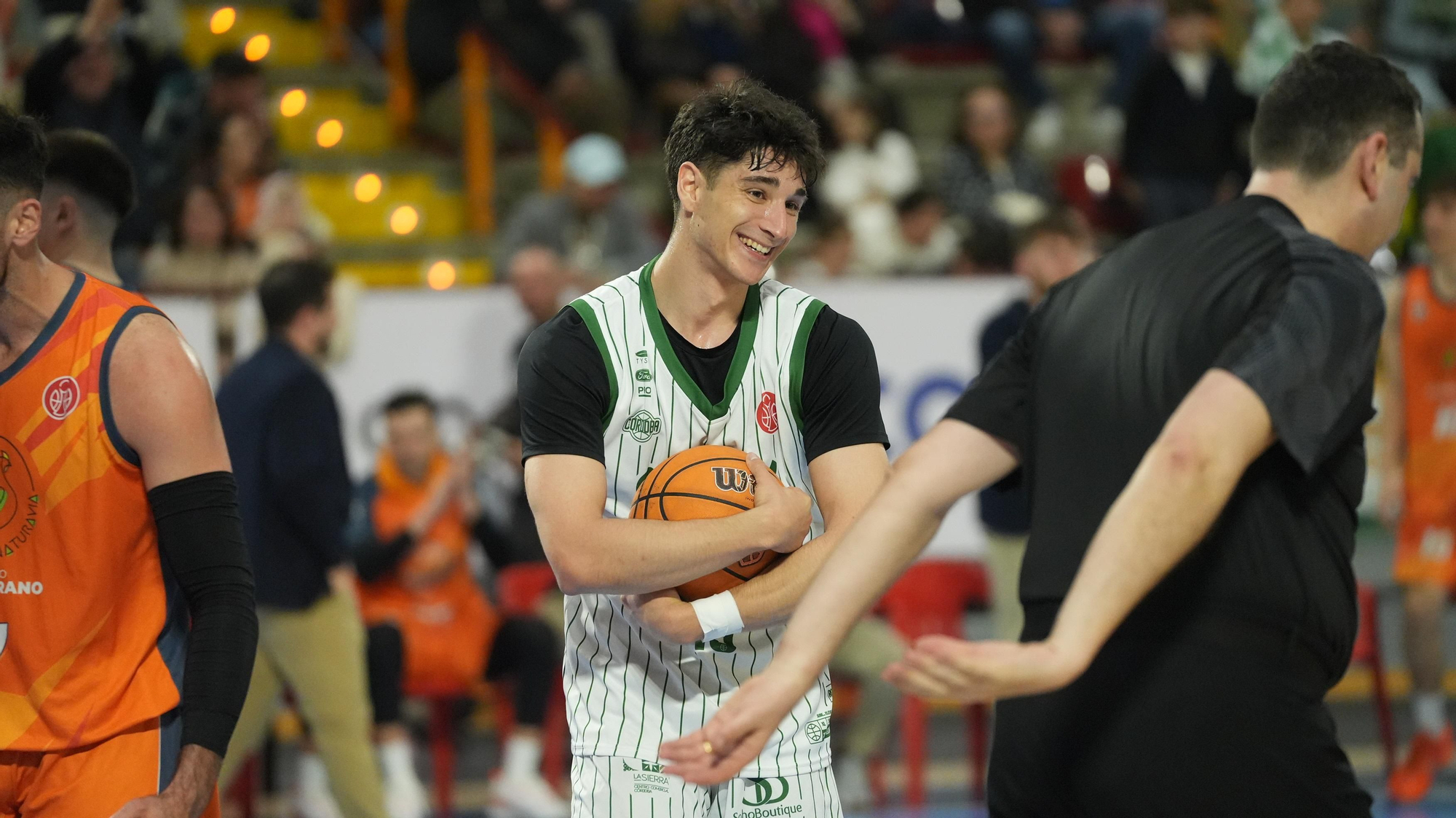 Coto Córdoba CB - Morón