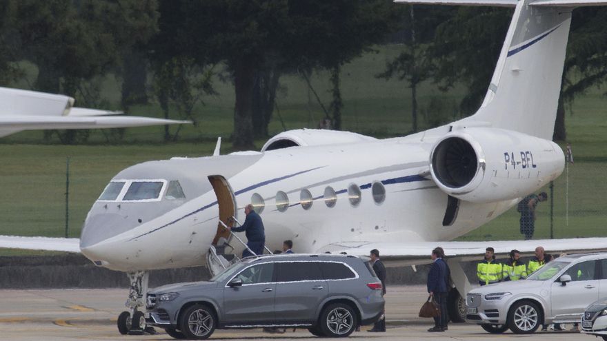 El rey emérito vulneró el código de conducta de Felipe VI al volar gratis en un jet privado