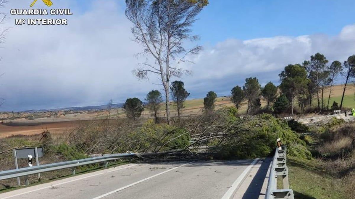 La Guardia Civil auxilia a una menor que necesitó una transfusión urgente de sangre