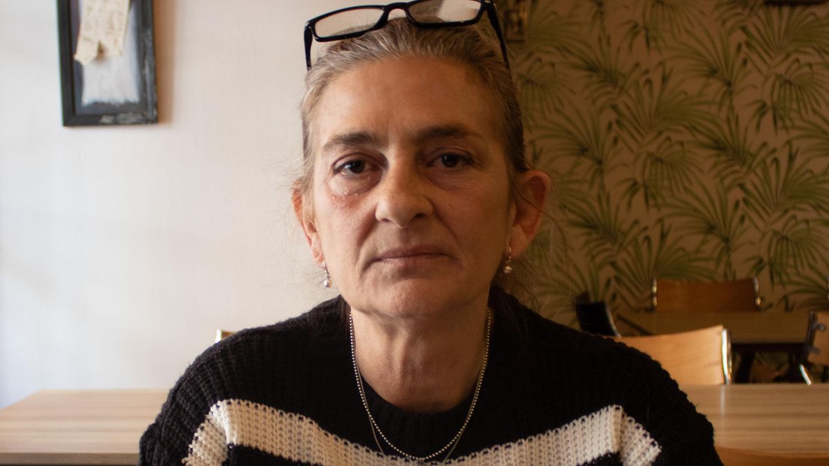 María, el rostro de la espera andaluza en dependencia, cuida a su padre enfermo de 84 años: "He renunciado a mi vida"