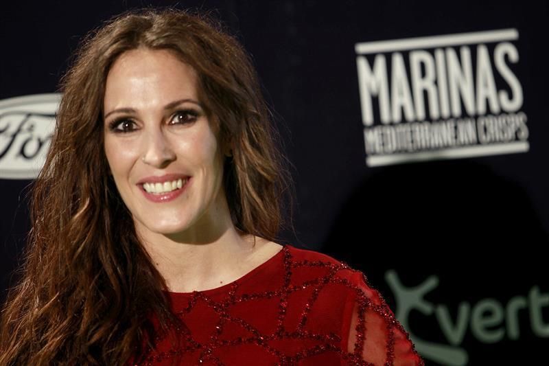 La cantante Malú, a su llegada a la entrega de los premios de la cadena Dial