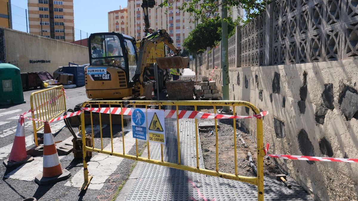 Comienza el asfaltado en la Avenida de Escaleritas