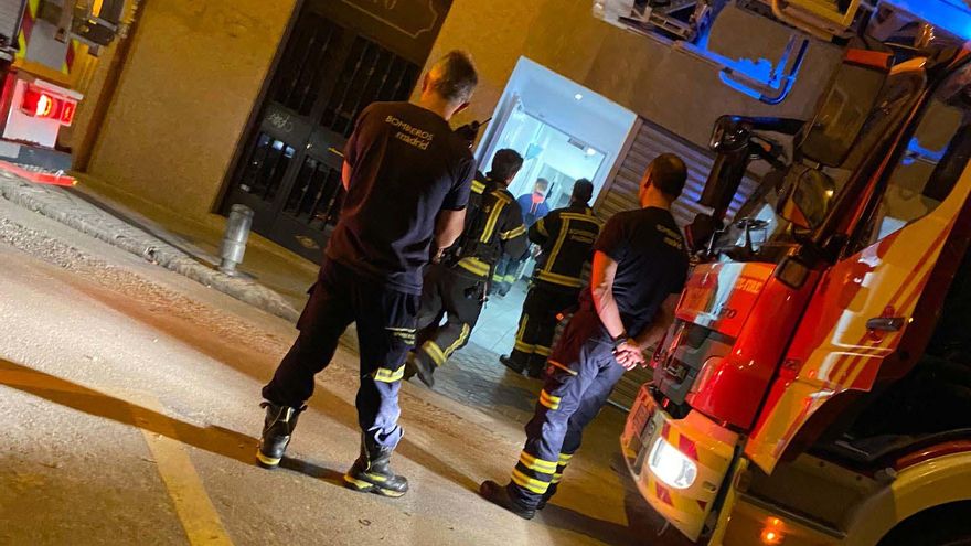 Bomberos y humo: un incidente en las cocinas fantasma de Tetuán quita el sueño a los vecinos