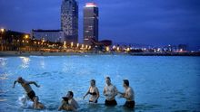 ¿Hoteles sin bufé y más terrazas? La esperanza del sector turístico en Barcelona para evitar un verano en blanco