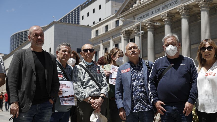 Afectados del amianto y sindicatos se vuelcan contra el PSOE por la financiación del fondo para víctimas