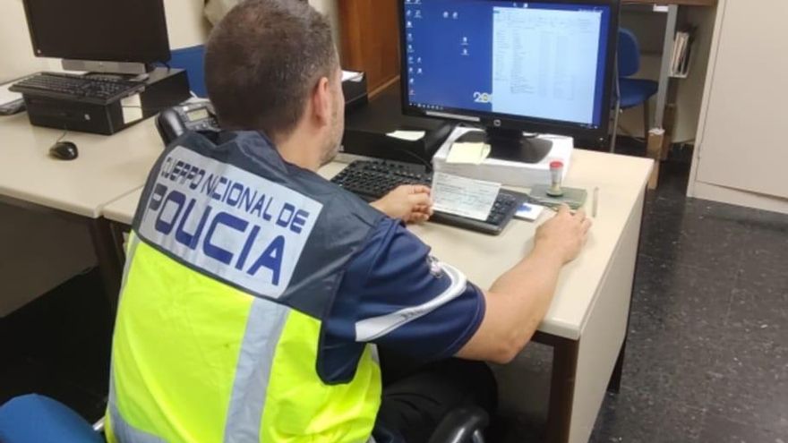 La Policía detiene en Jaca a un hombre acusado de distribuir contenido de explotación sexual de menores de edad