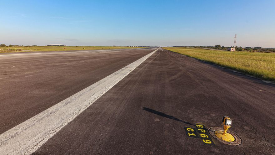 Aeropuerto de Montevideo tendrá desde noviembre un sistema de aterrizaje de mayor seguridad