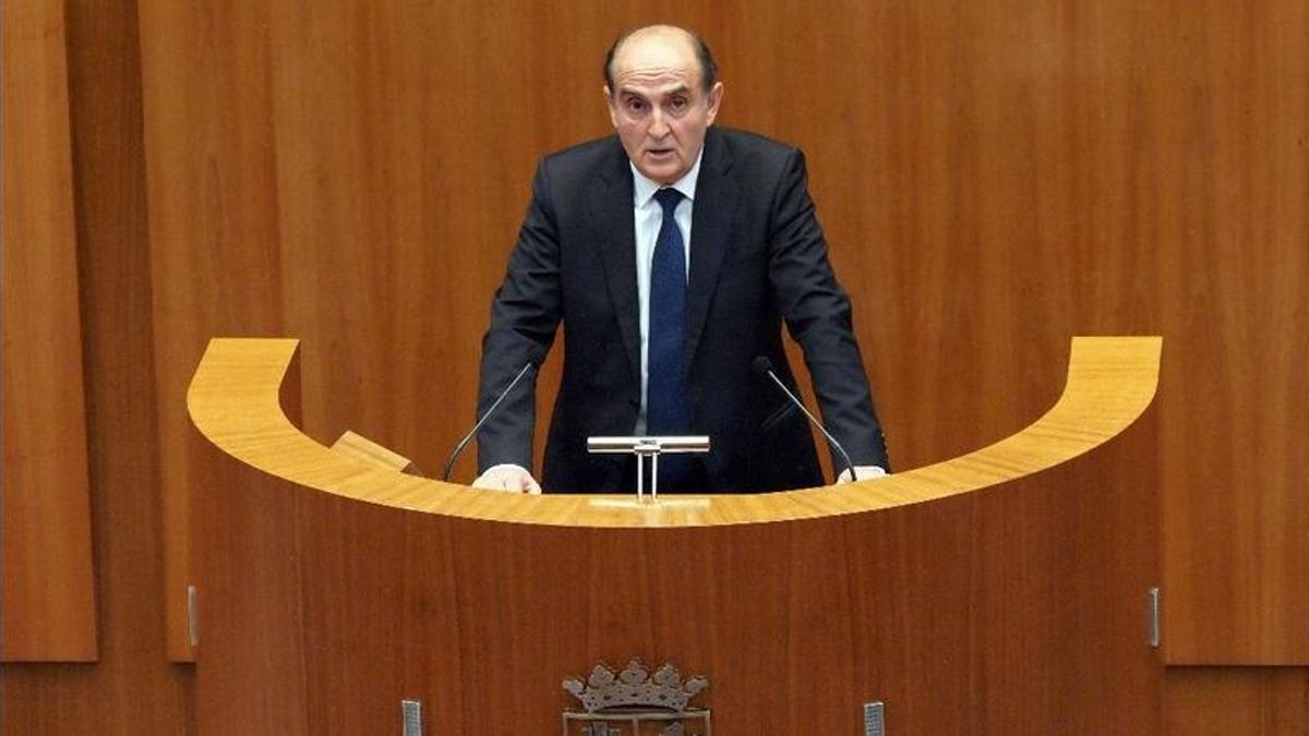 El Procurador del Común presentará su informe ante las Cortes autonómicas con el mandato caducado otro año más