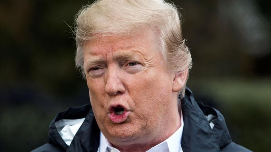 Congresistas piden documentos sobre la propuesta de Trump de las ciudades santuario